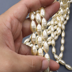 Cuentas de Vidrio Roscadas de Precisión de 6x8mm, Forma Barroca Color Marfil, para Joyería de Alta Gama, Suministro para Pasarela de Moda, Manualidades DIY y Arte - Product Image 5