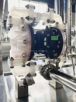 Machine de production de parfum de mélange d'huiles essentielles Équipement de refroidissement et de mélange de Cologne Usine de fabrication de parfum multifonctionnelle