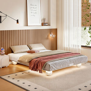 Base de Cama Moderna Minimalista sin Cabecera de Acero Inoxidable, Ahorra Espacio para Apartamentos Pequeños, Inspirada en el Planeta, para Dormitorio Secundario - Product Image 1