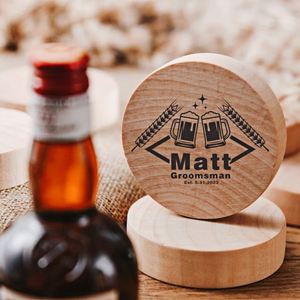 Abridor de Botellas de Madera Portátil y Duradero, Imán Personalizado para Refrigerador con Fecha y Nombres Grabados, Regalo para Amantes de la Cerveza, Invitados de Boda, Bares - Product Image 5