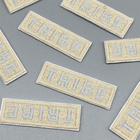 Écusson tissé pour vêtements personnalisés Écusson brodé en tissu Écussons de broderie à coudre Étiquette tissée personnalisée