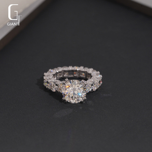 Anel de Moissanite Redondo de Alta Qualidade VVS D em Prata Esterlina 925 para Mulheres, Anel Hiphop Iced Out, Passa no Teste de Diamante - Product Image 1