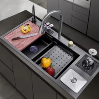 Évier de cuisine design moderne en acier inoxydable, évier à une cuve intelligent de bonne qualité avec robinet à cascade, lave-gobelet et poubelle
