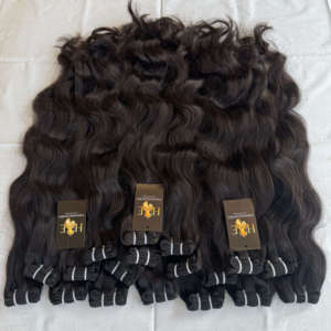 Extensiones de cabello humano de visón brasileño virgen natural de un donante - Product Image 2