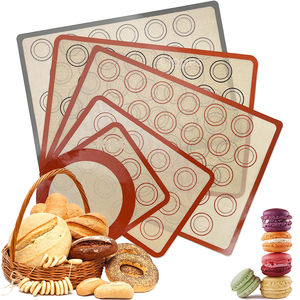 Set di 3 Tappetini in <span class=keywords><strong>Silicone</strong></span> <span class=keywords><strong>per</strong></span> Cottura, Formato Mezzo Foglio, <span class=keywords><strong>per</strong></span> <span class=keywords><strong>Friggitrice</strong></span> <span class=keywords><strong>ad</strong></span> <span class=keywords><strong>Aria</strong></span> e Forno - Product Image 1