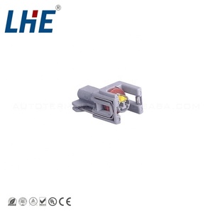 240PC024S8014 2 핀 <span class=keywords><strong>Pbt</strong></span> 커넥터 방수 연료 인젝터 자동 암 커넥터 - Product Image 2