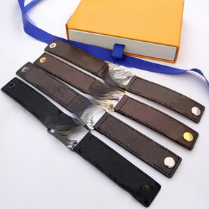 Bracciale Elegante da <span class=keywords><strong>Uomo</strong></span> in <span class=keywords><strong>Pelle</strong></span> con Ciondolo a Quadrifoglio Classico, Bracciale Unisex Americano in <span class=keywords><strong>Pelle</strong></span> con Motivo a Quadrifoglio, Bestseller - Product Image 2