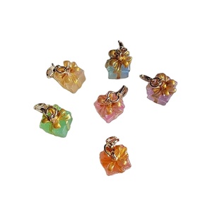 Hot Sell Resin Crafts Materials Key Ring Plastic Making Beads Crystal Keychain Accessories