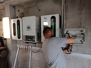 Tiết kiệm điện an toàn 5kwh 10kwh treo tường năng lượng mặt trời Pin 51.2V 100AH 200AH LiFePO4 pin lithium với Thông Minh BMS - Product Image 4