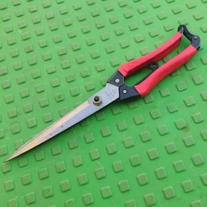 Tijeras Premium Chuanma de Acero Inoxidable con Cabeza Recta y Mango Rojo para Jardinería y Sastrería 011 - Product Image 1