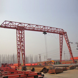Pont roulant monopoutre à structure treillis avec palan électrique, capacité 70 tonnes, portée 26 m, monté sur rail pour port conteneurs - Product Image 3