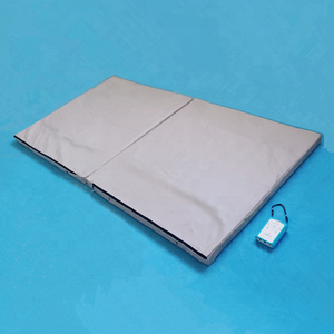 Prevención de caídas 36 ''X 68'' X 2 "Alfombrilla plegada con sensor de cojín de piso inalámbrico antideslizante para ancianos - Product Image 1