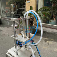 Machine de remplissage de parfum sous vide semi-automatique à tête unique