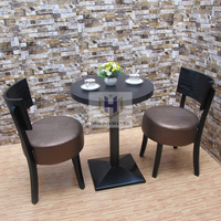 Ensemble de meubles modernes pour restaurant Table et chaises de café en bois à vendre pour hôtels et cafés