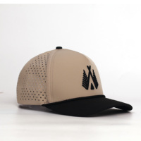 Casquette 5 panneaux personnalisée, imperméable, respirante, en nylon, avec trous découpés au laser et logo brodé sur mesure
