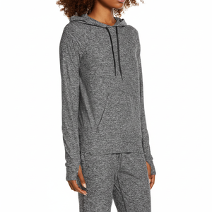 2025 sweats à capuche de mode Slim Fit pour femmes Logo personnalisé Option 100% coton meilleure qualité motif solide pour une tenue décontractée en automne été - Product Image 1