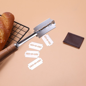 Coupe-pain en acier inoxydable, diviseur de pâte avec manche en bois de hêtre, couteau à baguette, coupe-pain, couteau de boulanger - Product Image 2