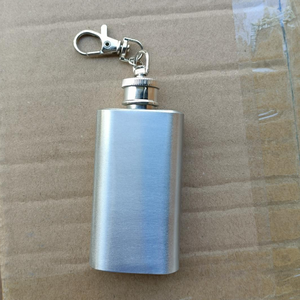 Petite gourde personnalisée avec logo, 2 oz, pour <span class=keywords><strong>alcool</strong></span>, whisky, vin, poche, portable, en acier inoxydable, mini gourde de 1 oz, 2 oz, avec porte-clés - Product Image 4