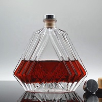 Vente en gros OEM de bouteilles en verre de luxe personnalisées pour rhum, whisky, tequila alcoolisées, 250 ml, 375 ml, 500 ml, 750 ml, avec bouchon en verre