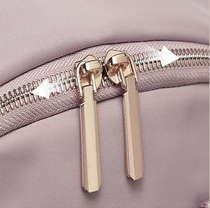 <span class=keywords><strong>Fermeture</strong></span> <span class=keywords><strong>éclair</strong></span> métallique <span class=keywords><strong>double</strong></span> tête de 9 pouces pour grands sacs, personnalisée en usine Hengda, vente en gros - Product Image 6