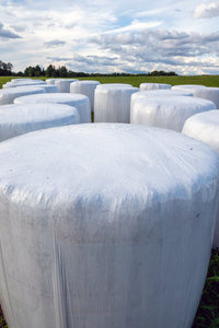 ฟิล์มห่อหญ้าแห้งชนิด LLDPE สำหรับการเกษตร  ยึดเกาะได้ดีเยี่ยม - Product Image 4