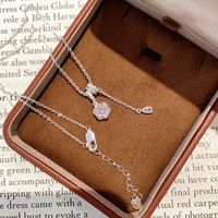 Collier de perles clignotantes en forme de rose pour femme, chaîne de clavicule haut de gamme de luxe léger avec pampille en bambou, cadeau de mariage parfait pour