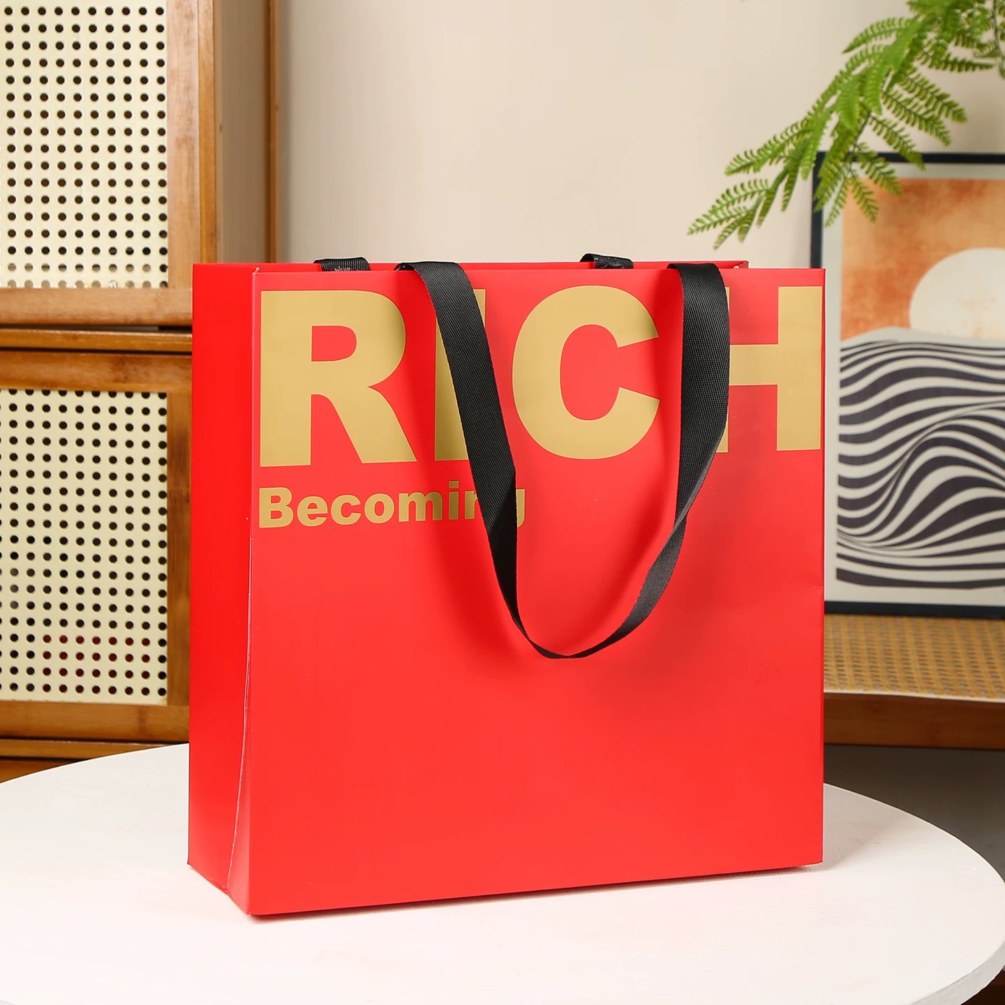 High End Luxury Waterproof Jewelry Gift Bags With Cotton Rope Handle White Card Paperboard Shopping Bags For Wholesale