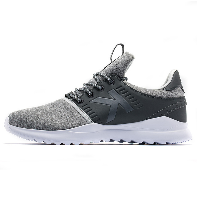 KELME Men's Casual Shoes Sports Stock Soccer Sneaker Hiking Sports Running Shoes Designer Stock Men Brand Sports Casual Shoes