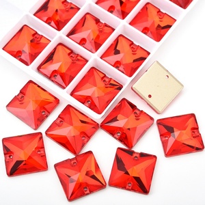 OLeeya Meilleures ventes Strass en verre carrés personnalisés en vrac à coudre, Pierres de couture en cristal pour vêtements - Product Image 2