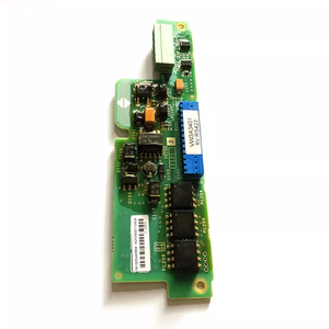 Module de contrôleur PLC avec communication RS485 pour l'automatisation industrielle et la programmation PLC 220V/110V/240V LVW3A3407 en stock - Product Image 2