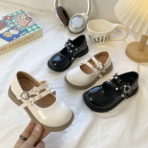 Scarpe in Pelle Lucida con Motivi Floreali per Bambine, Calzature da Principessa con Suola Morbida per Uso Quotidiano - Product Image 4