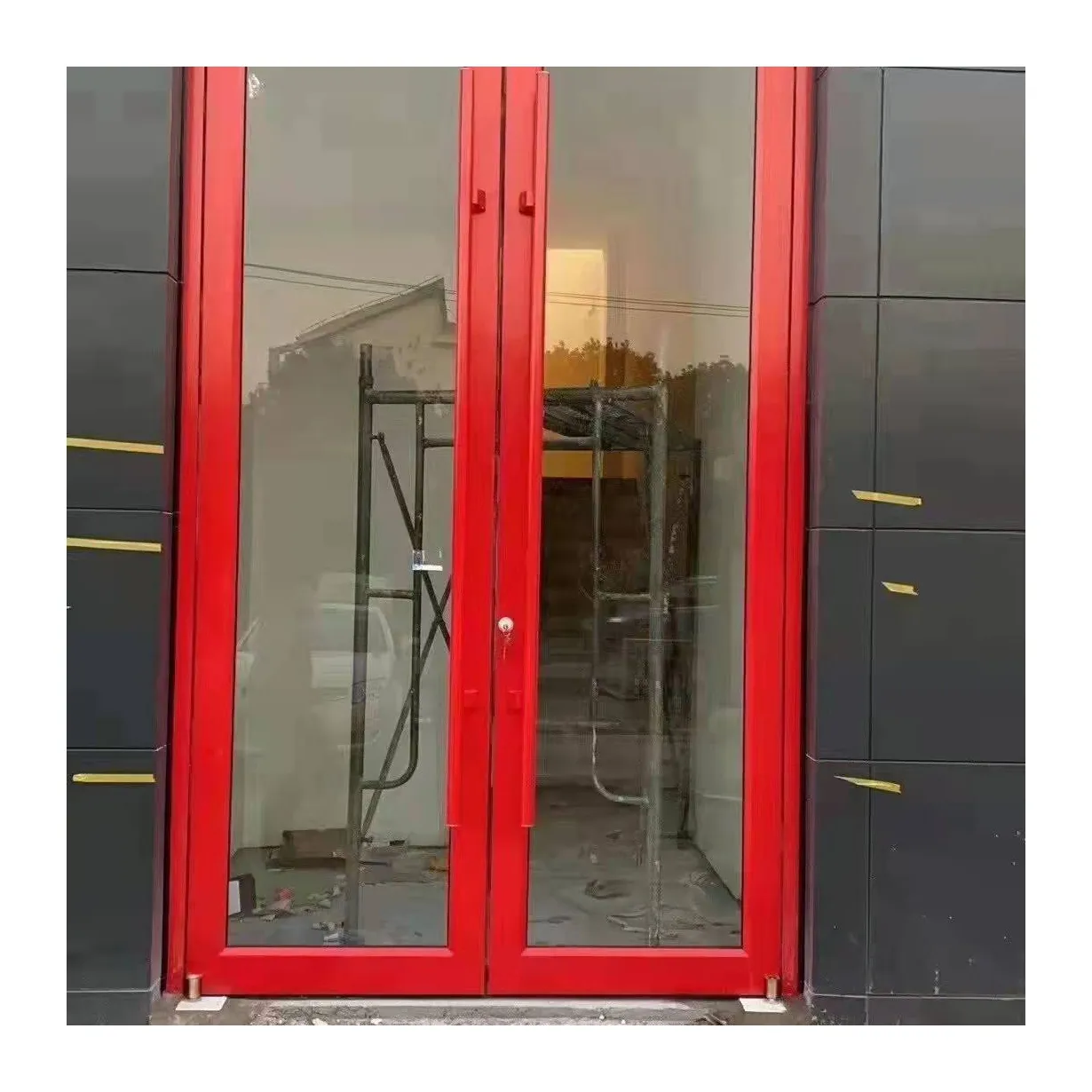 Insulated mute large view modern double toughened glass KFC door aluminum shop front door