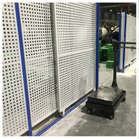 Grille de plafond économique en acier inoxydable/aluminium perforée à trous hexagonaux carrés pour haut-parleur