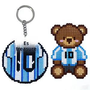 2026 Perles <span class=keywords><strong>de</strong></span> puzzle en strass <span class=keywords><strong>de</strong></span> tungstène, ensemble DIY fait main, formes équipe, porte-clés, couronne, nœud, flocon <span class=keywords><strong>de</strong></span> neige, 26mm, ensemble complet - Product Image 5