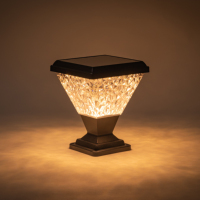 Lampes solaires étanches pour jardin IP65, mini lampes carrées à capteur automatique avec télécommande pour poteaux de portail, colonnes et décoration de villa