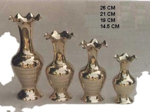 Venta caliente jarrón de latón fundido estilo Cachemira en espejo liso pulido jarrón de mesa moderno hecho a mano florero decorativo de latón - Product Image 4