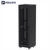 Armoire de serveur verticale standard 19 pouces 600x600mm en stock pour centre de données et système de vidéosurveillance