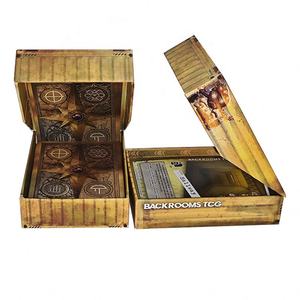 Boîte de rangement pour <span class=keywords><strong>jeu</strong></span> de cartes à collectionner TCG personnalisée 300 g/m², boîte de rangement de qualité supérieure avec logo, en plastique et en papier pour les cartes à jouer - Product Image 2