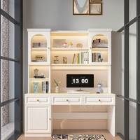 Bureau d'ordinateur moderne en bois massif avec étagère intégrée pour l'étude des étudiants ou le mur de la chambre des enfants pour la maison