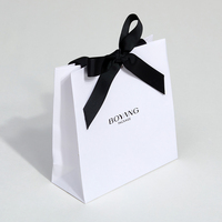 Bolsa de Papel Blanca para Joyería con Logotipo Personalizado al por Mayor de Boyang