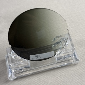 Verres de lunettes de soleil en résine dégradée 1.56-1.74, protection UV400, anti-rayures, anti-lumière bleue, anti-reflets, certifiés CE ISO, prêts à l'emploi directement de l'usine - Product Image 2