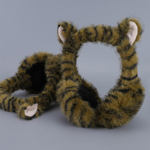 Couvre-oreilles pliables à imprimé chat mignon pour femmes et filles, chauffe-oreilles d'hiver en peluche douce, couvre-oreilles portables pour la protection contre le froid - Product Image 2