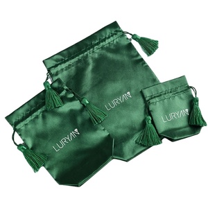 Sacs en satin personnalisés en gros, pochettes à cordon pour bijoux, sacs de rangement et de protection contre la poussière pour cosmétiques - Product Image 4