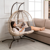 Nouvelle vente en gros de chaise suspendue d'extérieur à deux places, meubles de jardin, patio, balcon, hamac suspendu en rotin d'œuf avec support