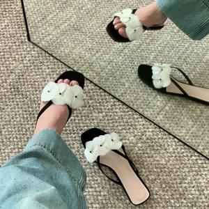 Niche Franse Bloemenslip-On Sandalen Voor Dames Zomer Outdoor Veelzijdige Platte Casual Strandsandalen Modetrend Laat De Voeten Eruit Zien - Product Image 3