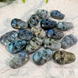 Crânes en cristal de labradorite bleue naturelle pour la fabrication de bijoux, vente en gros - Product Image 4