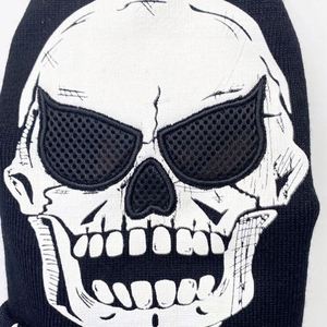 Bonnet tricoté lumineux en forme de crâne pour Halloween – Vente en gros - Product Image 3