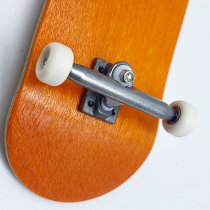 Ruote per Fingerboard 7.5 * 4.5mm in Uretano con Cuscinetti per <span class=keywords><strong>Skateboard</strong></span> da Dito - Product Image 5