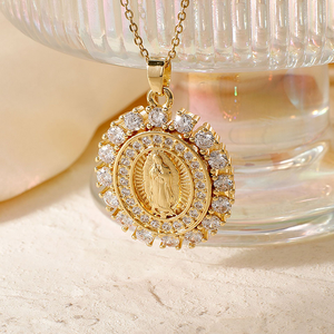 Collar <span class=keywords><strong>de</strong></span> Moda con Circonita Cúbica <span class=keywords><strong>de</strong></span> la <span class=keywords><strong>Virgen</strong></span> <span class=keywords><strong>de</strong></span> <span class=keywords><strong>Guadalupe</strong></span>, Collar con Colgante <span class=keywords><strong>de</strong></span> la <span class=keywords><strong>Virgen</strong></span> María, Collar Religioso Cristiano para Rezar - Product Image 3