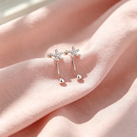 925 Silber Weißgold CZ Schraubverschluss Knorpel Blumen Ohrstecker für Damen, kleine Tragus Party Geschenk Sterling Silber Ohrringe